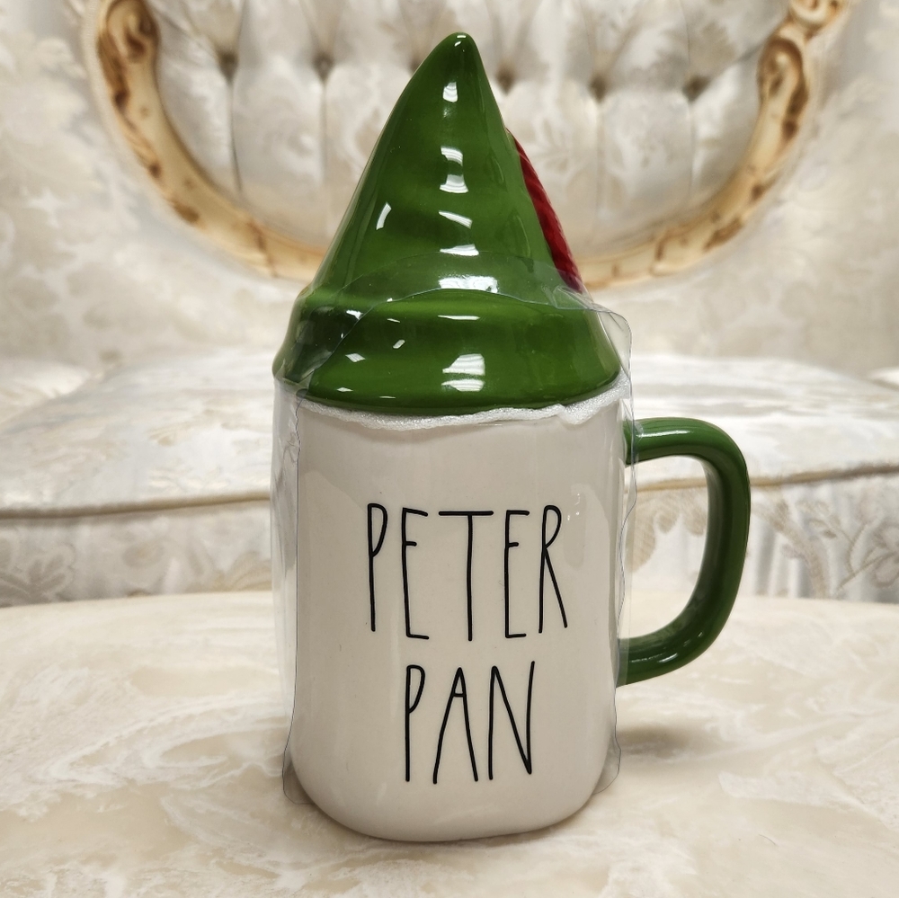 NWOT Rae Dunn Peter Pan Mug with Topper